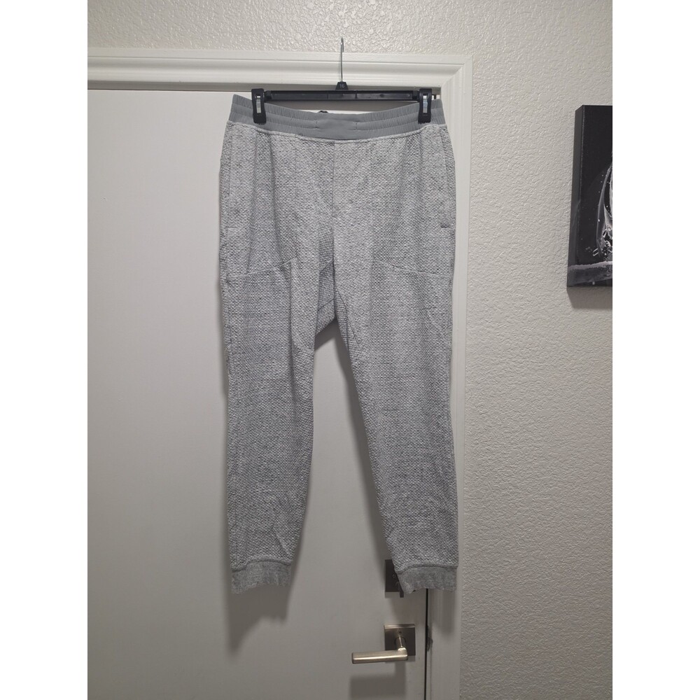 Lululemon At Ease Jogger Sz XL